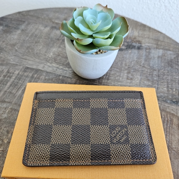 Louis Vuitton Card holder - Picture 2 of 11